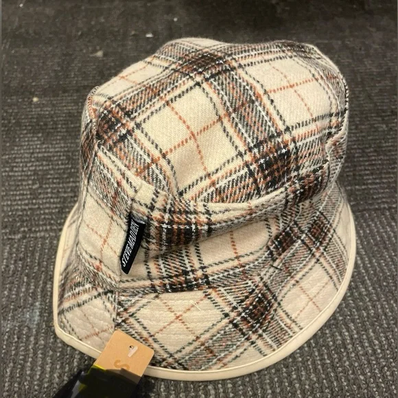 Steve Madden Bucket Hat Womens One Size Brown Cream Plaid Excellent Fuzzy Winter Steve Madden Bucket Hat Womens One Size Brown Cream Plaid  main image 4